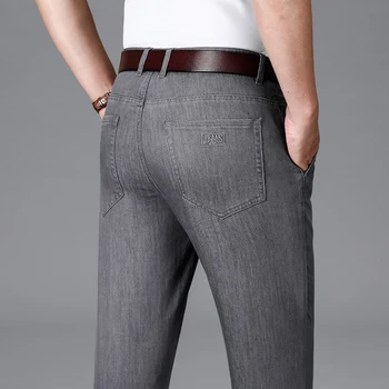 2022 Novos Homens Vestuário Regular Fit Negócios calças Jeans para Homens de Perna Reta Jeans