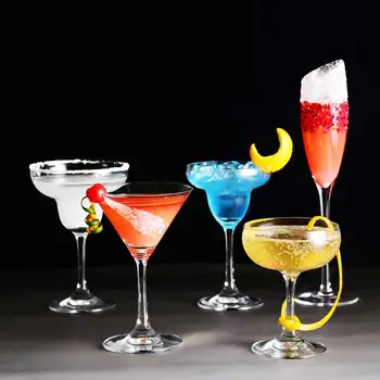 1Pcs Criativo Copo de Coquetel Cozinha Bar de Vinho de Vidro Martini em Copo de Champanhe Flautas Cálice Taça Festa de Casamento Copos de vidro vaso