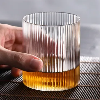 Japonês Criativo Copo de Vidro Menina de Coração Suco resistente ao Calor da Xícara de Café Padrão Vertical Transparente de Vidro de Vinho Artesanal