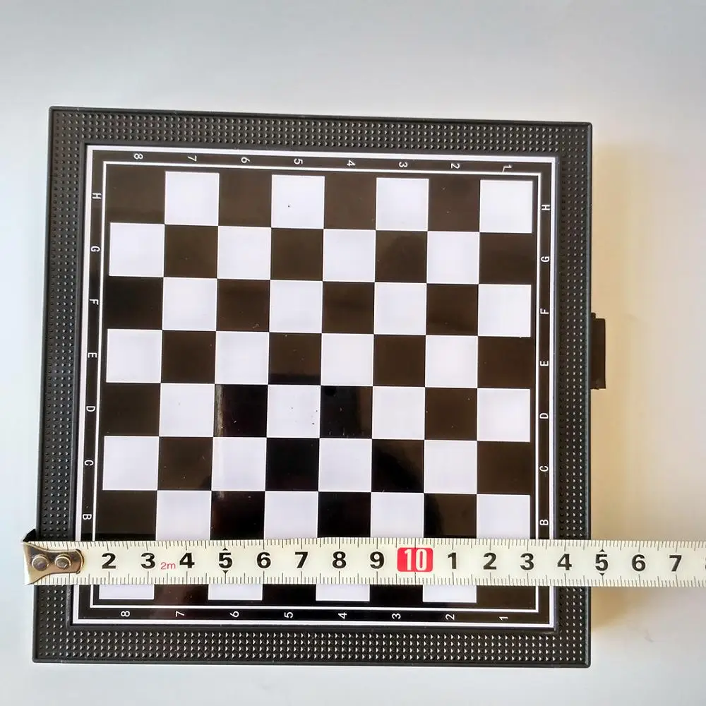 Em promoção! 5 Em 1 Chessmen Damas Magnético Jogo De Tabuleiro Voando De  Xadrez Clássico Voo De Puzzle Conjunto Brinquedo Educativo Para O Amigo  Presente Das Crianças