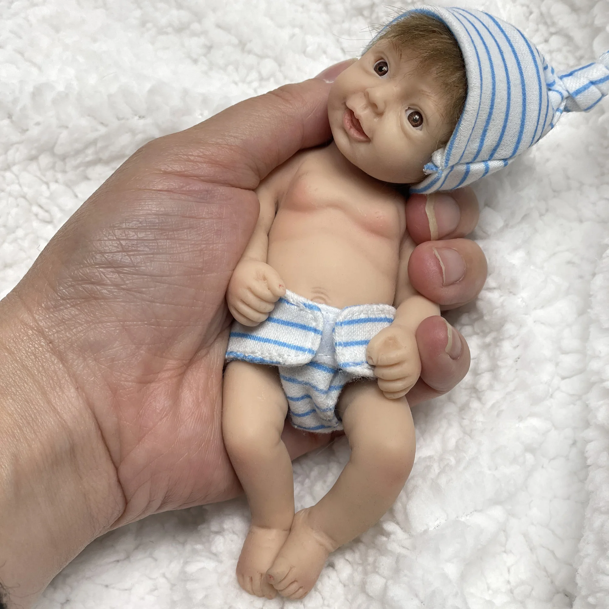 O Charme do Bebê Reborn de Silicone Sólido - Boneca Reborn Original Silicone