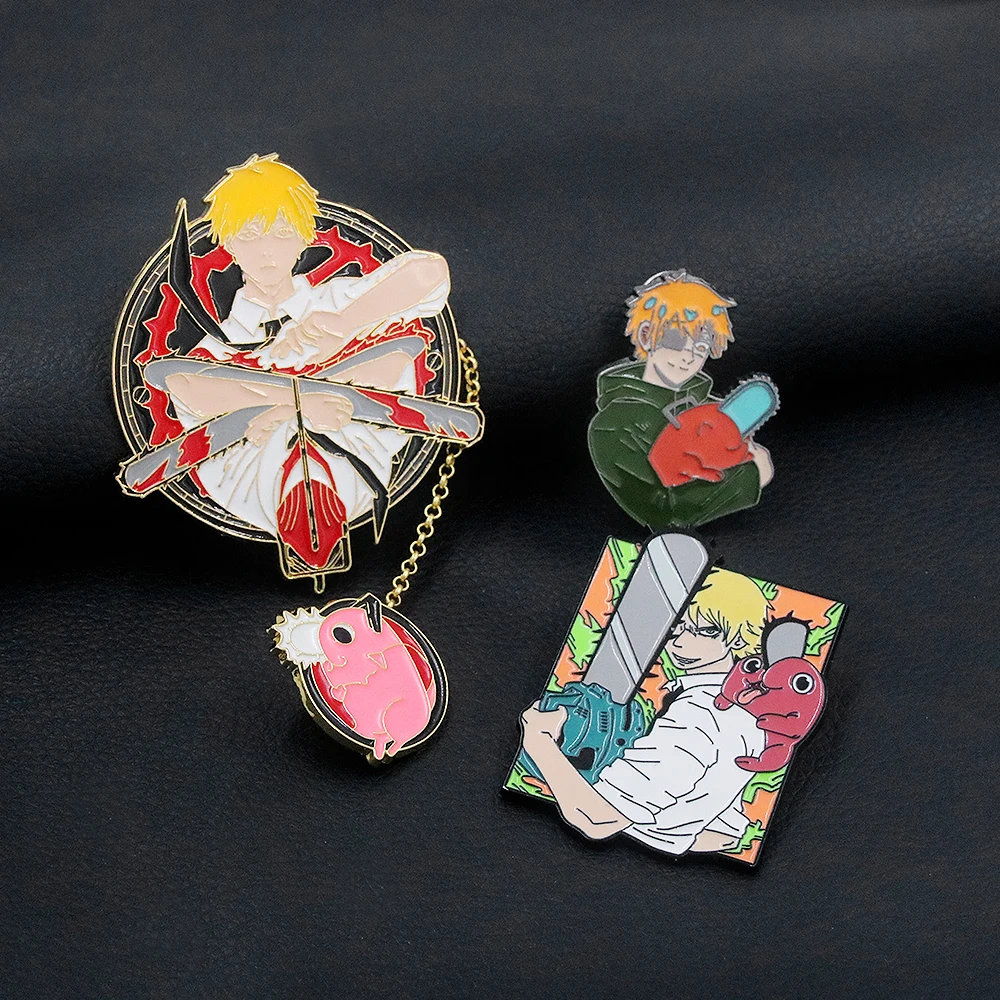Em promoção! Motosserra Homem Anime Japonês Esmalte Pin Mulheres Broche De  Lapela Pinos Para Mochila Legal Mangá Emblemas Decorativos Acessórios De  Jóias