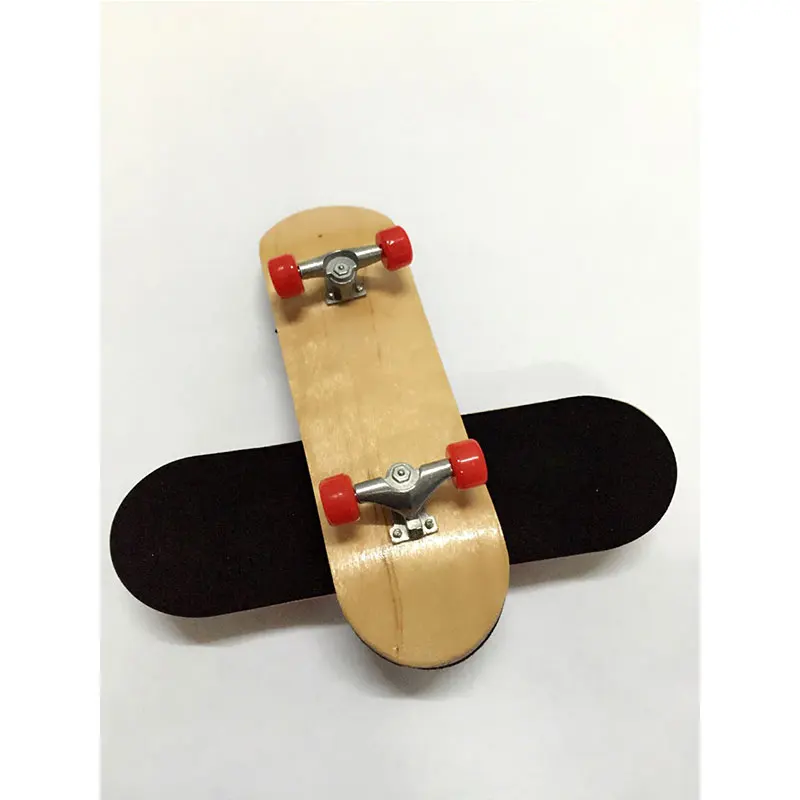 1 pc cor aleatória dedo skate mini fingerboard skate caminhão