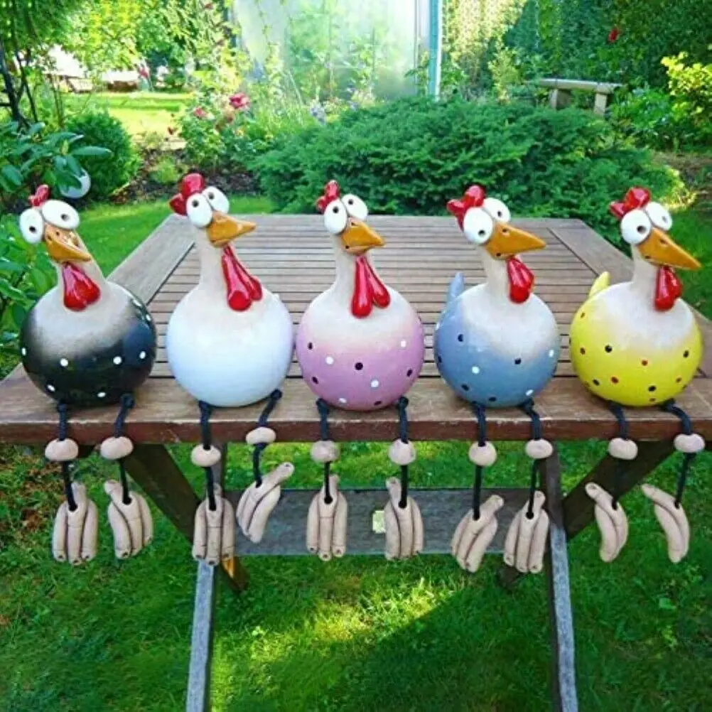 MEUMITY Estátua de galinha de olho grande para decoração de casa, ornamento  de galinha de resina de desenho animado para escada de jardim quintal de  fazenda(C)